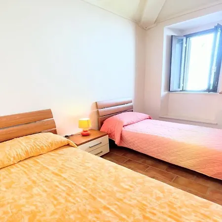 וילה Detached Centrally Located - Car Unnecessary - Wifi - Sleeps 10