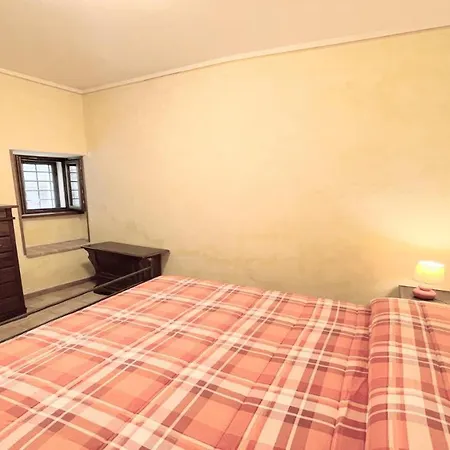 וילה Detached Centrally Located - Car Unnecessary - Wifi - Sleeps 10 *